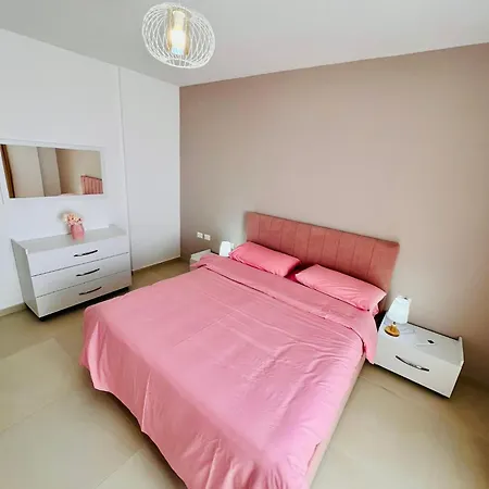 Chery Blossom By Tok Appartement Durrës